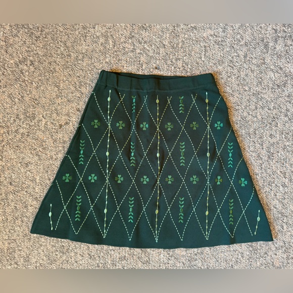 Sandro Embroidered Skirt in Green - Picture 4 of 6